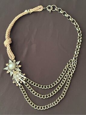 Vintage Anthropologie “Shooting Star” Necklace